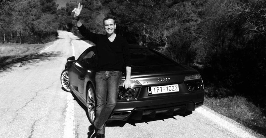 Πλούσιος για μία ώρα: Με το Audi R8 V10 στον Άγιο Μερκούριο Γιάννης Κωνσταντόπουλος