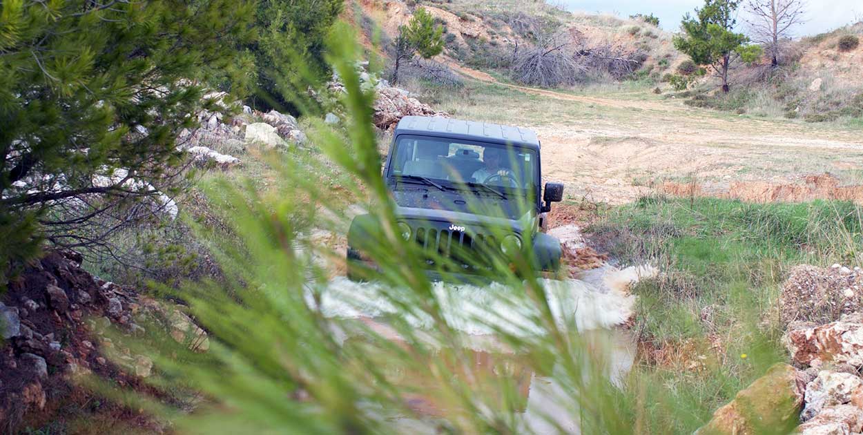 jeep-wrangler-mud-4drivers.gr