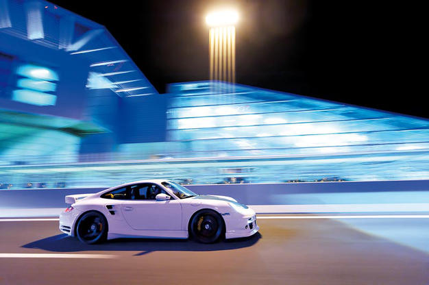 Porsche 911 turbo 9ff-4drivers.gr