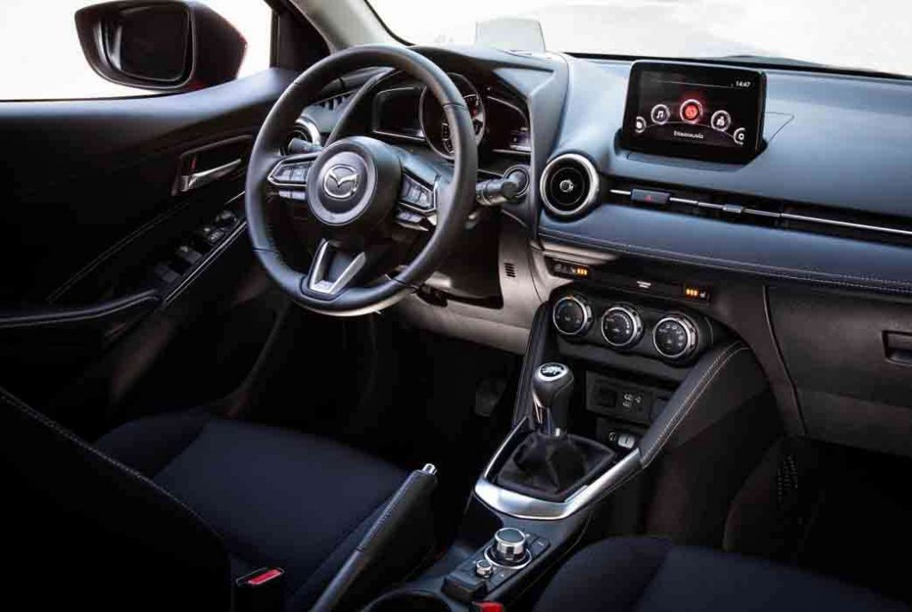 Mazda2 εσωτερικό