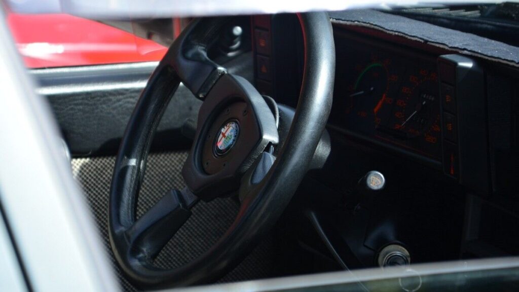Alfa Romeo 75 Πήλιο