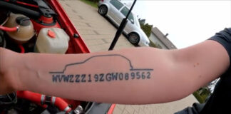 Τατουάζ γυναίκα VW Golf GTI